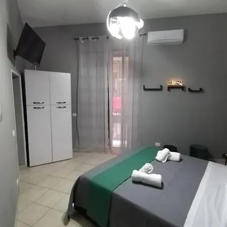 Pignasecca Apartment Naples